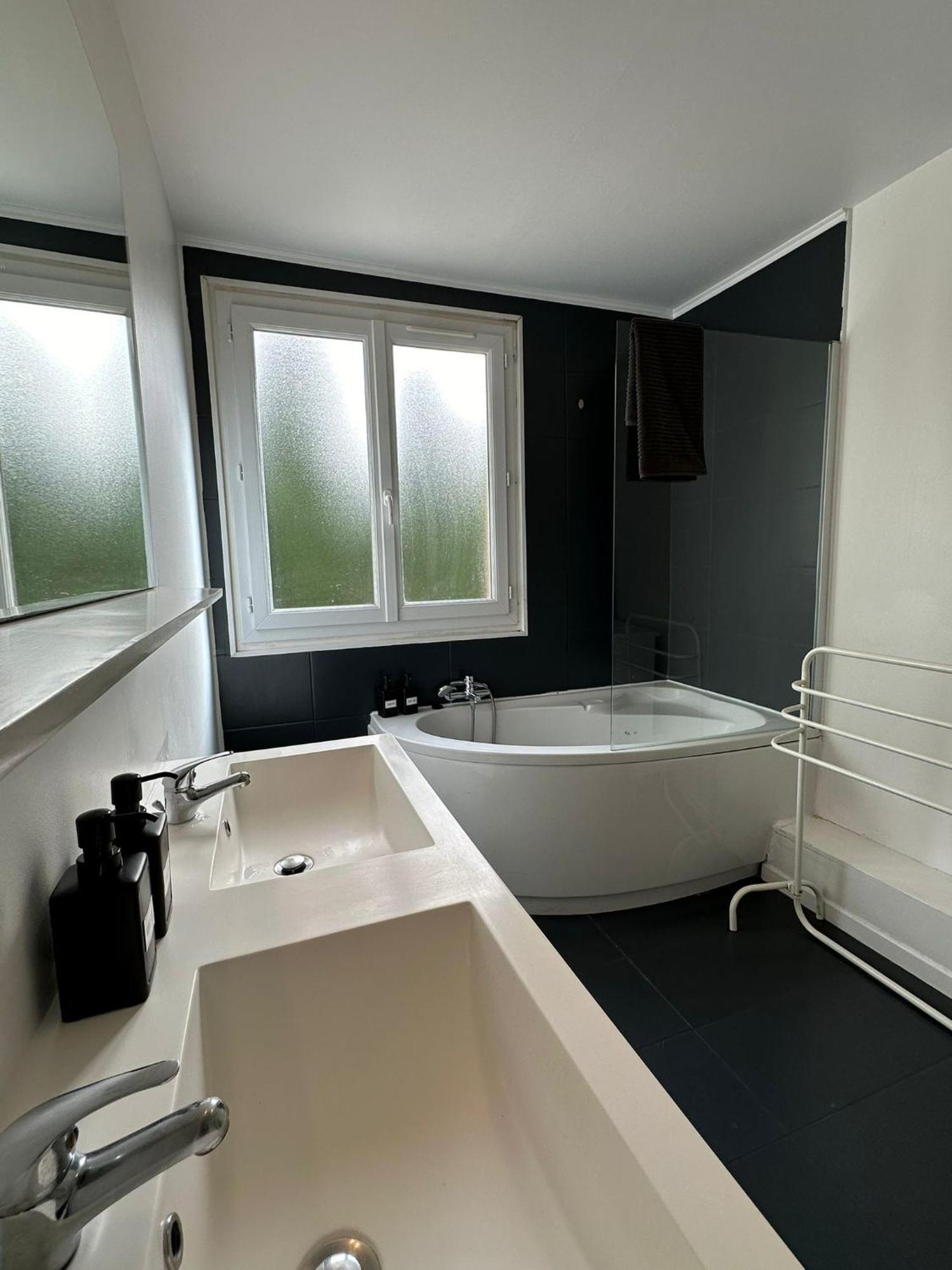 Villa Constance 3 Antibes - Spacieux Logement En Dernier Etage Экстерьер фото