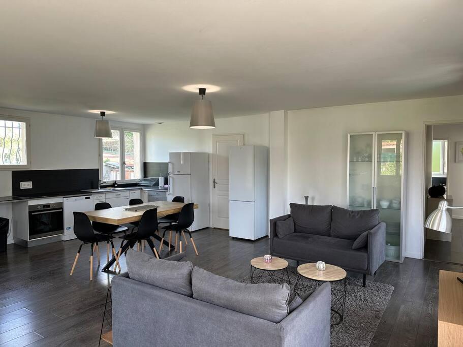 Villa Constance 3 Antibes - Spacieux Logement En Dernier Etage Экстерьер фото
