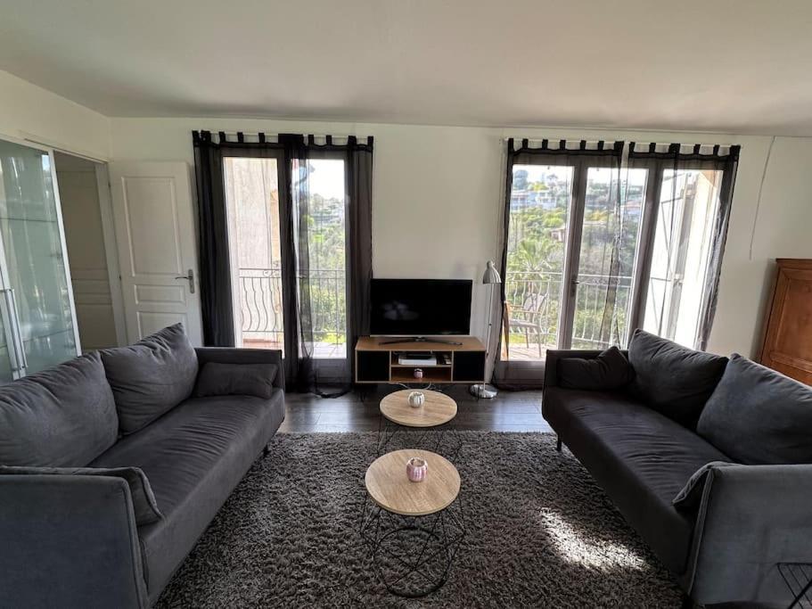 Villa Constance 3 Antibes - Spacieux Logement En Dernier Etage Экстерьер фото